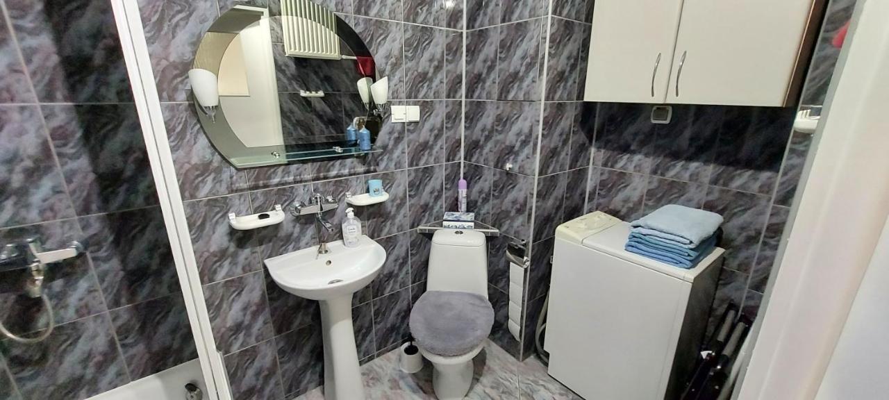 Apartament Almi Lägenhet Giżycko Exteriör bild