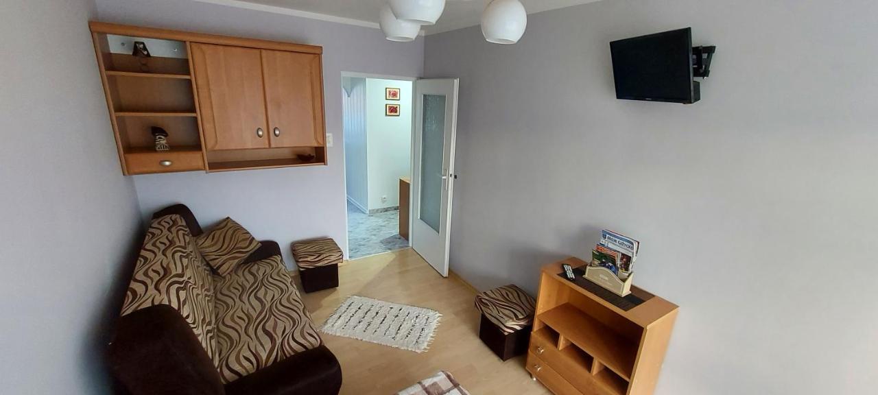 Apartament Almi Lägenhet Giżycko Exteriör bild