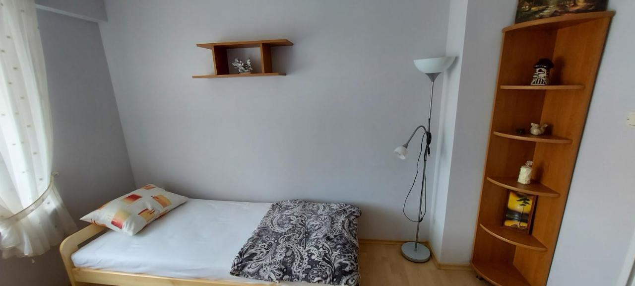 Apartament Almi Lägenhet Giżycko Exteriör bild